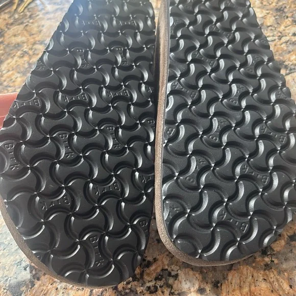 Men’s Birkenstock Size 42 Boston concrete sandals$160 - Picture 3 of 7